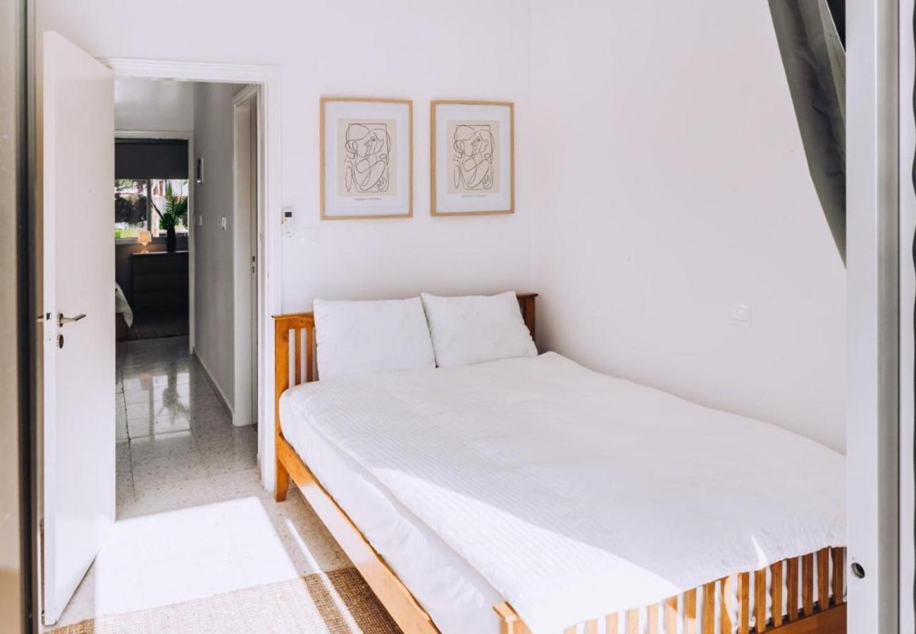 Appartamento H&O Royal Townhouse In Center Paphos Esterno foto