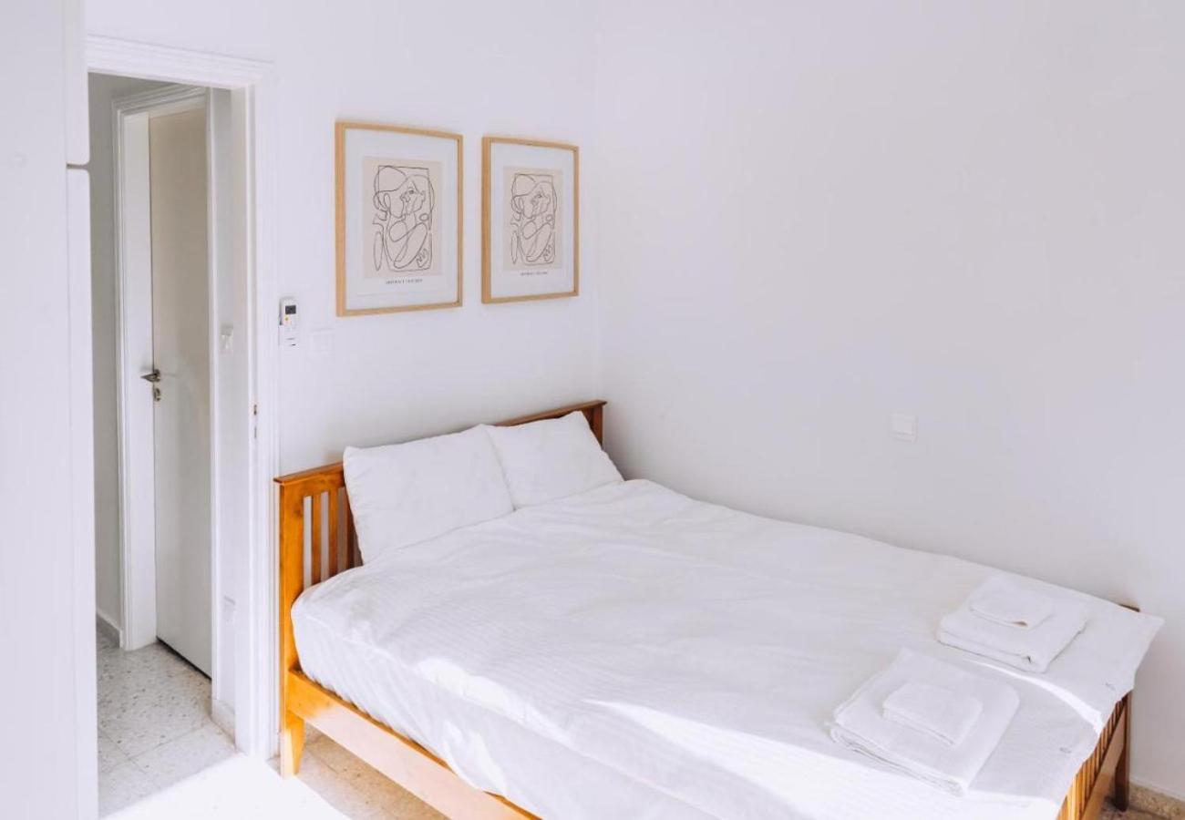 Appartamento H&O Royal Townhouse In Center Paphos Esterno foto