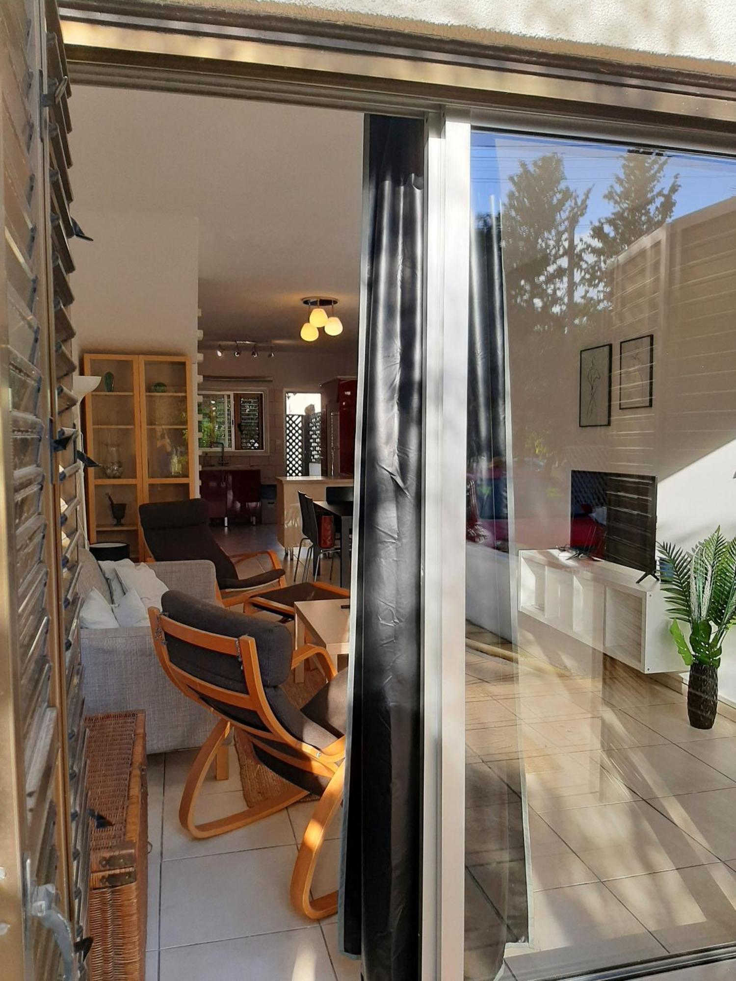Appartamento H&O Royal Townhouse In Center Paphos Esterno foto